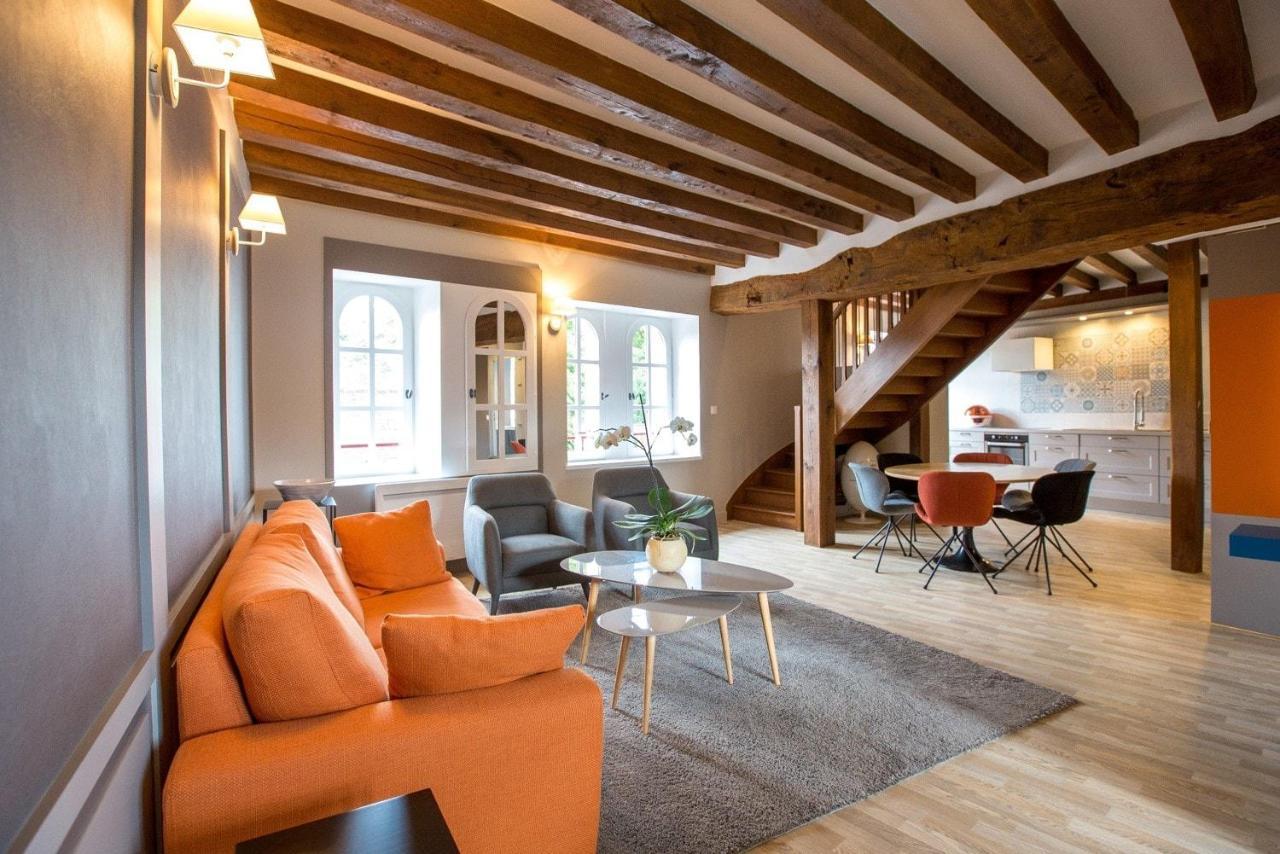 Les Suites Du Chateau De 舍维尼 外观 照片