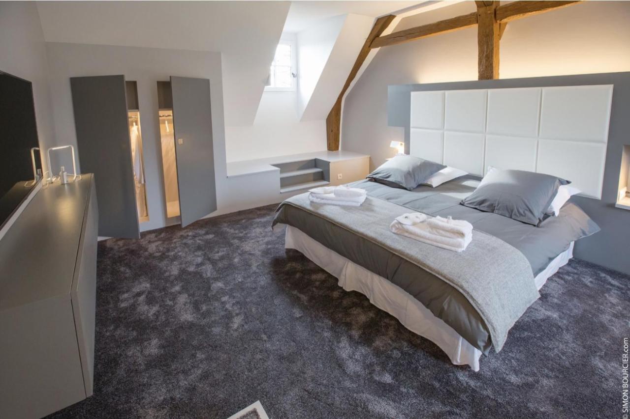 Les Suites Du Chateau De 舍维尼 外观 照片